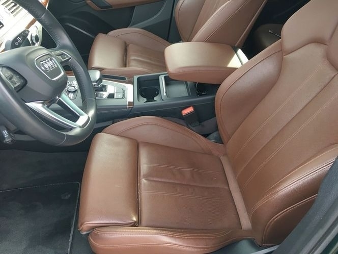 2018 Audi Q5 2.0T quattro Premium Plus photo