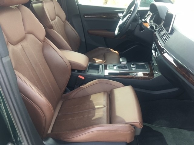 2018 Audi Q5 2.0T quattro Premium Plus photo