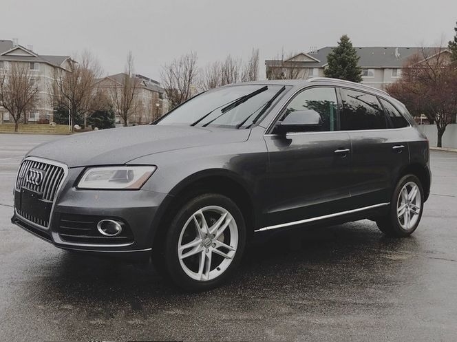2016 Audi Q5 2.0T quattro Premium Plus photo