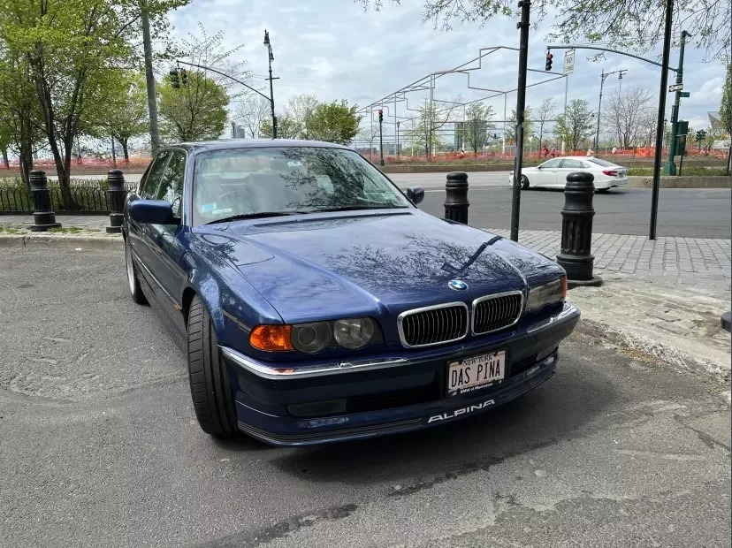 2001 BMW 7-Series Alpina B12 photo