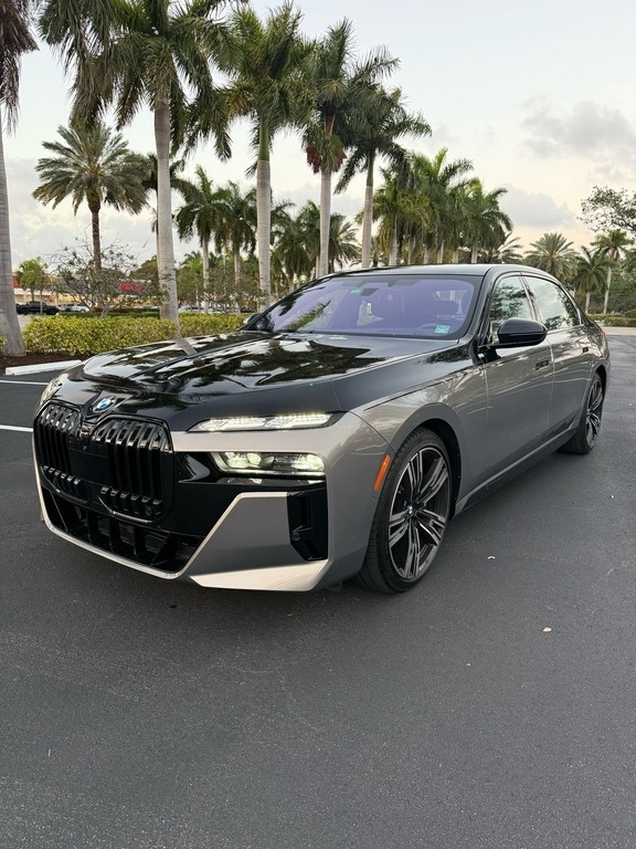 2023 BMW 7 Series 760i xDrive Sedan