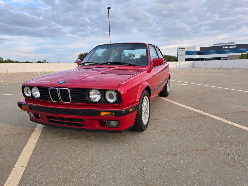 1989 BMW 3 Series 325is Coupe 5-Speed Manual Transmission