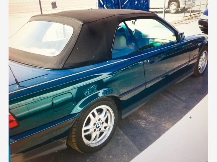 1995 BMW 3-Series 325i photo