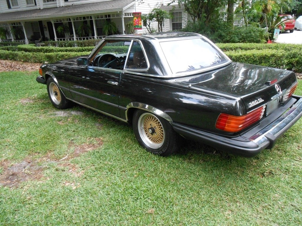 1982 Mercedes-Benz 380-Class 380SL photo