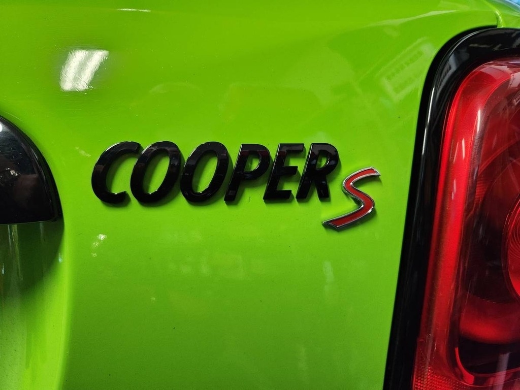2017 MINI Convertible Cooper S photo