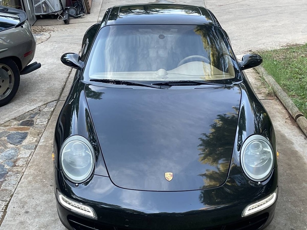 2005 Porsche 911 Carrera S photo