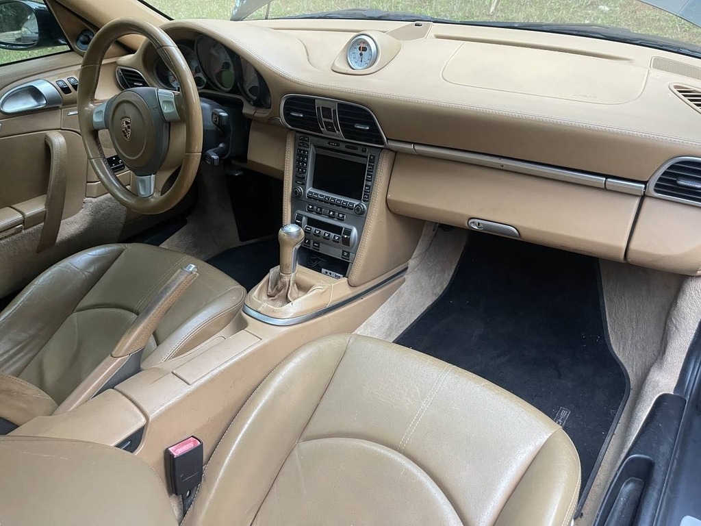 2005 Porsche 911 Carrera S photo
