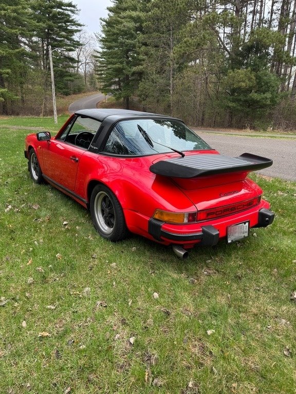1984 Porsche 911 Carrera photo