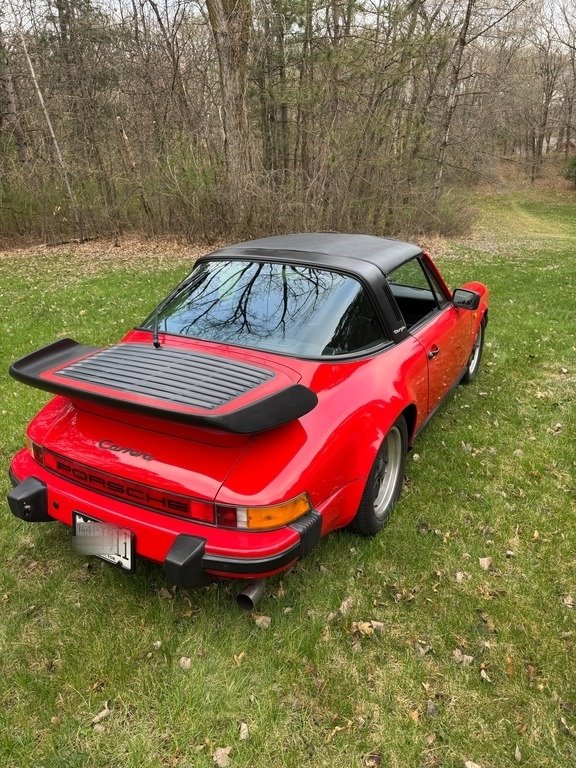 1984 Porsche 911 Carrera photo