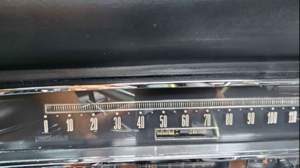 1966 Chrysler Imperial Crown photo