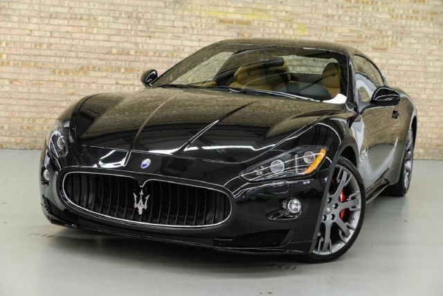 The 2012 Maserati GranTurismo S Automatic photos