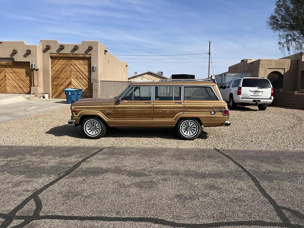 1983 Jeep Wagoneer Limited SUV