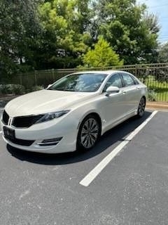 2016 Lincoln MKZ Black Label Sedan