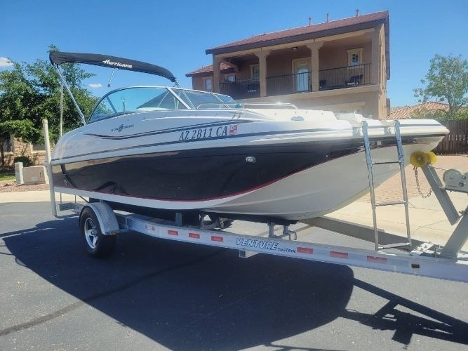 2015 Hurricane 187 Sundeck OB F150XB