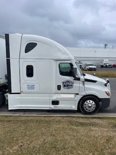 2021 Freightliner PT126SLP Sleeper Tractor