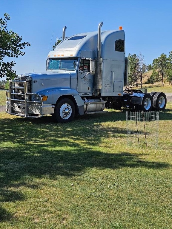 1996 Freightliner FLD120 Detroit  12.7L