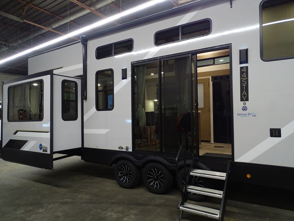 2026 Impression Fifth Wheels 44STAY by Forest River | KehoeRV - RVC ...