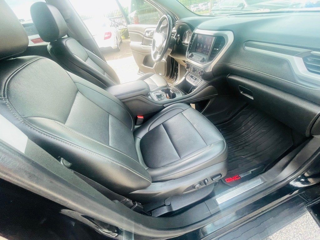 2021 GMC Acadia SLT - Photo 29