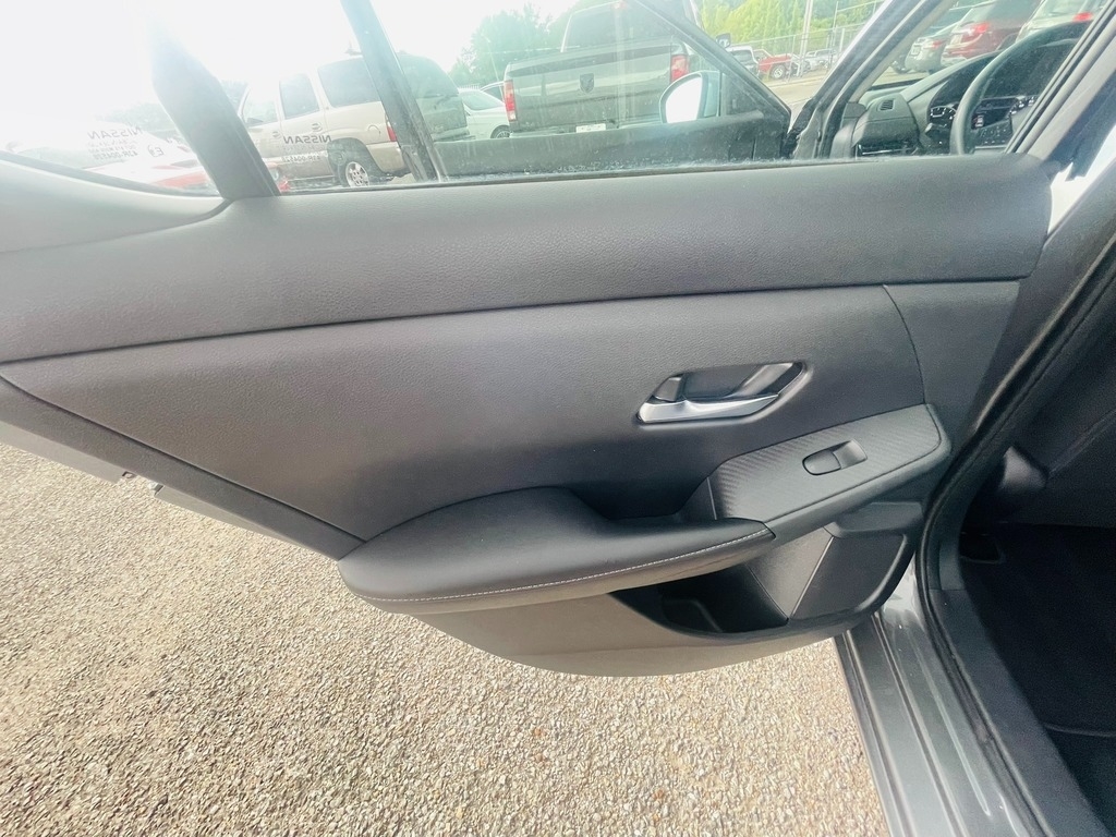 2020 Nissan Sentra SV - Photo 19
