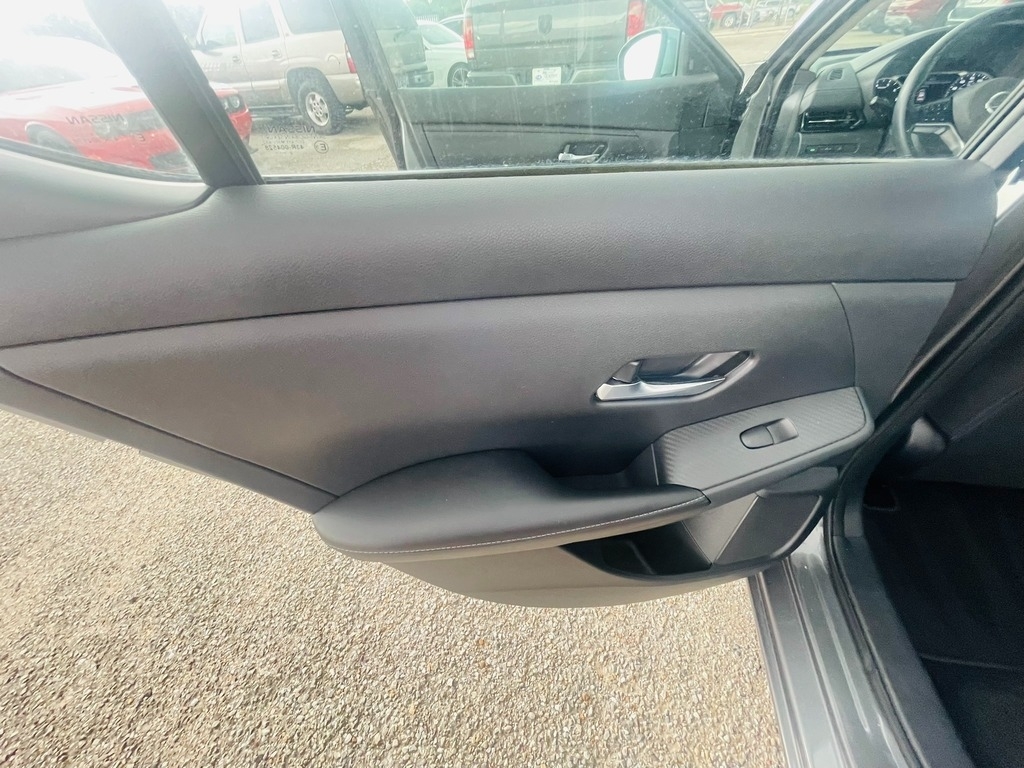 2020 Nissan Sentra SV - Photo 20