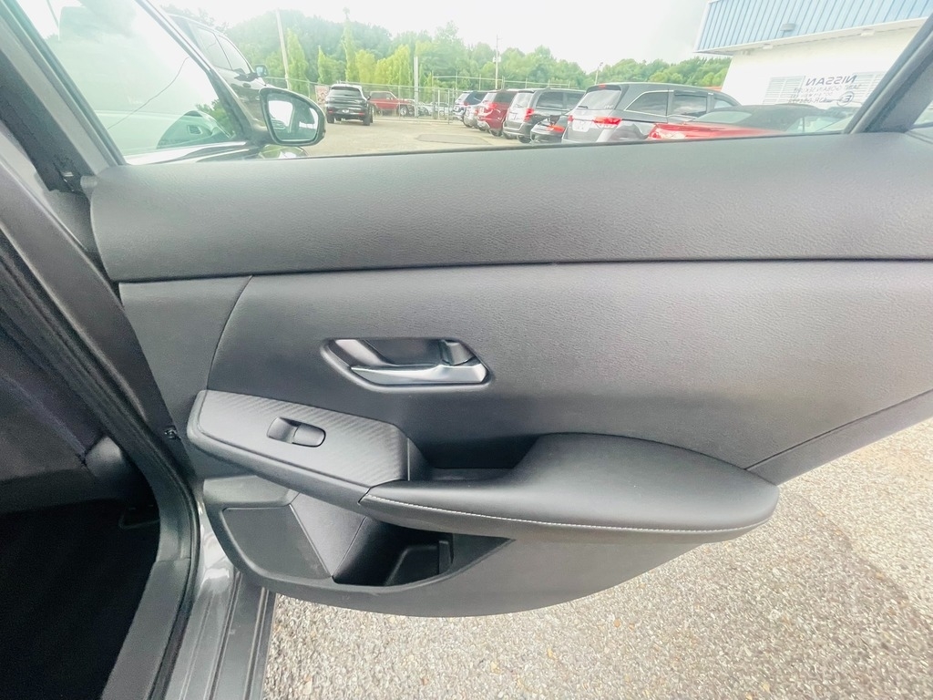 2020 Nissan Sentra SV - Photo 23