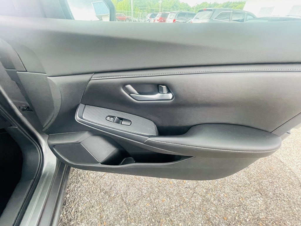 2020 Nissan Sentra SV - Photo 25