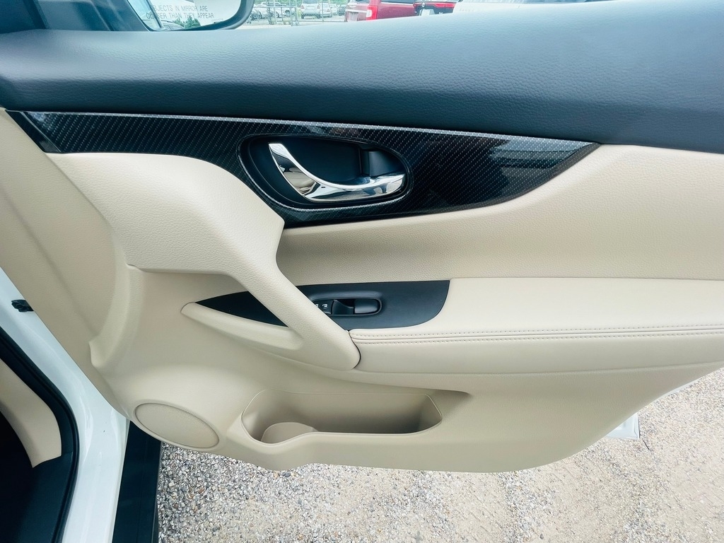 2018 Nissan Rogue SL - Photo 27