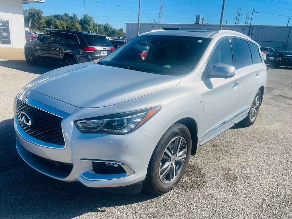 2018 INFINITI QX60 Premium SUV