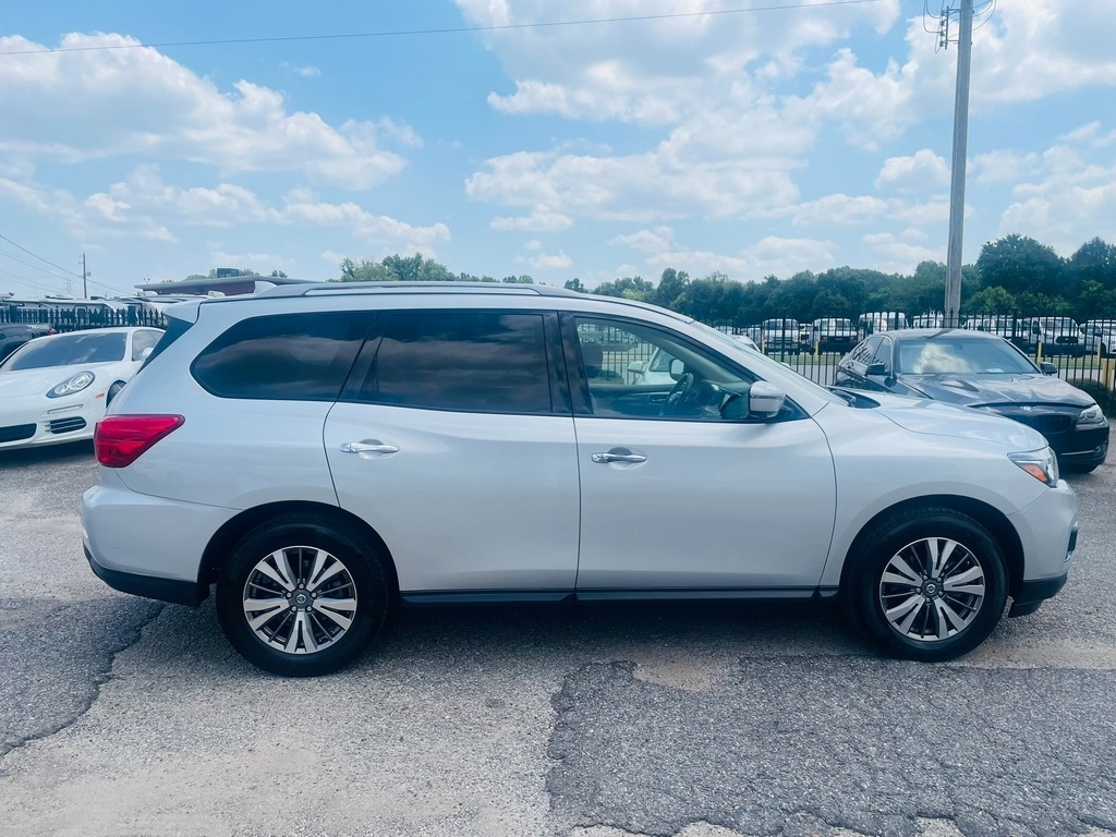 2019 Nissan Pathfinder SL - Photo 6