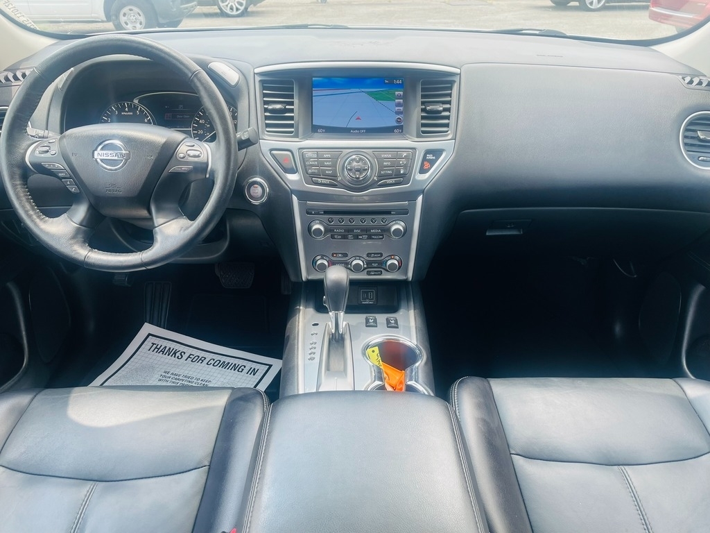 2019 Nissan Pathfinder SL - Photo 9