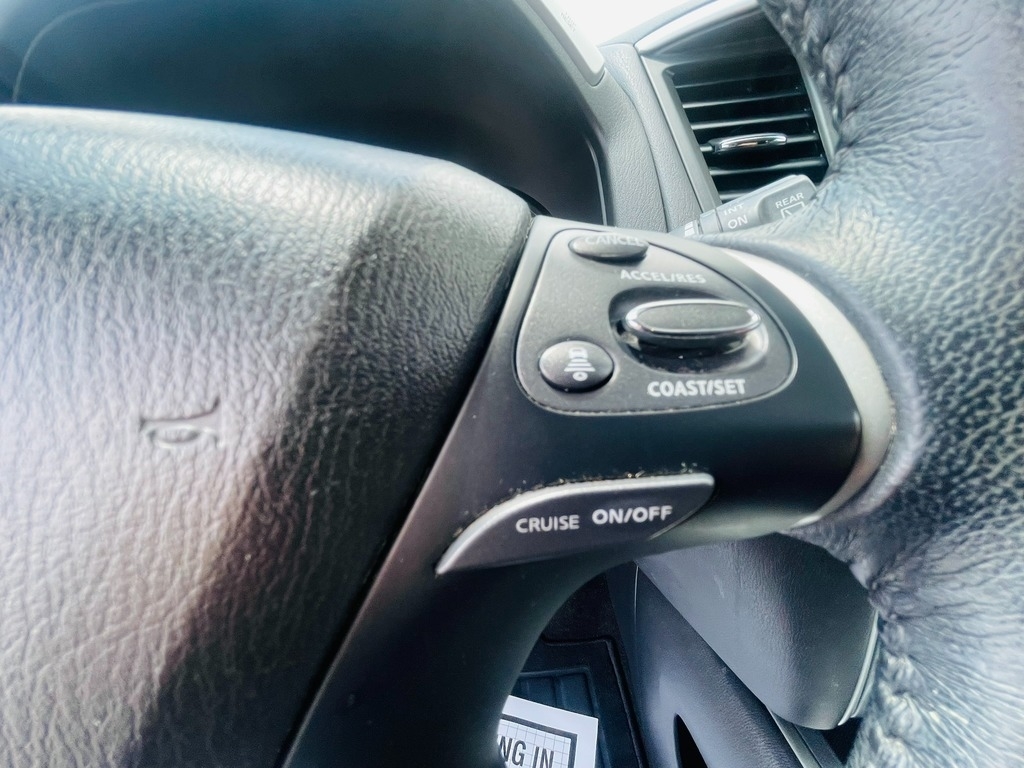 2019 Nissan Pathfinder SL - Photo 15