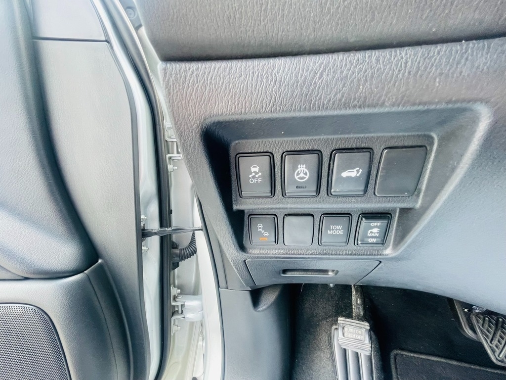 2019 Nissan Pathfinder SL - Photo 16