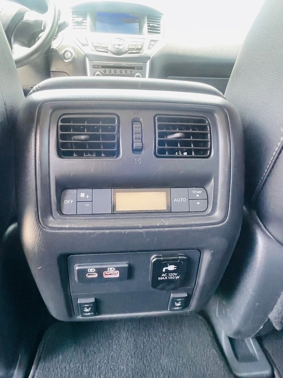 2019 Nissan Pathfinder SL - Photo 24
