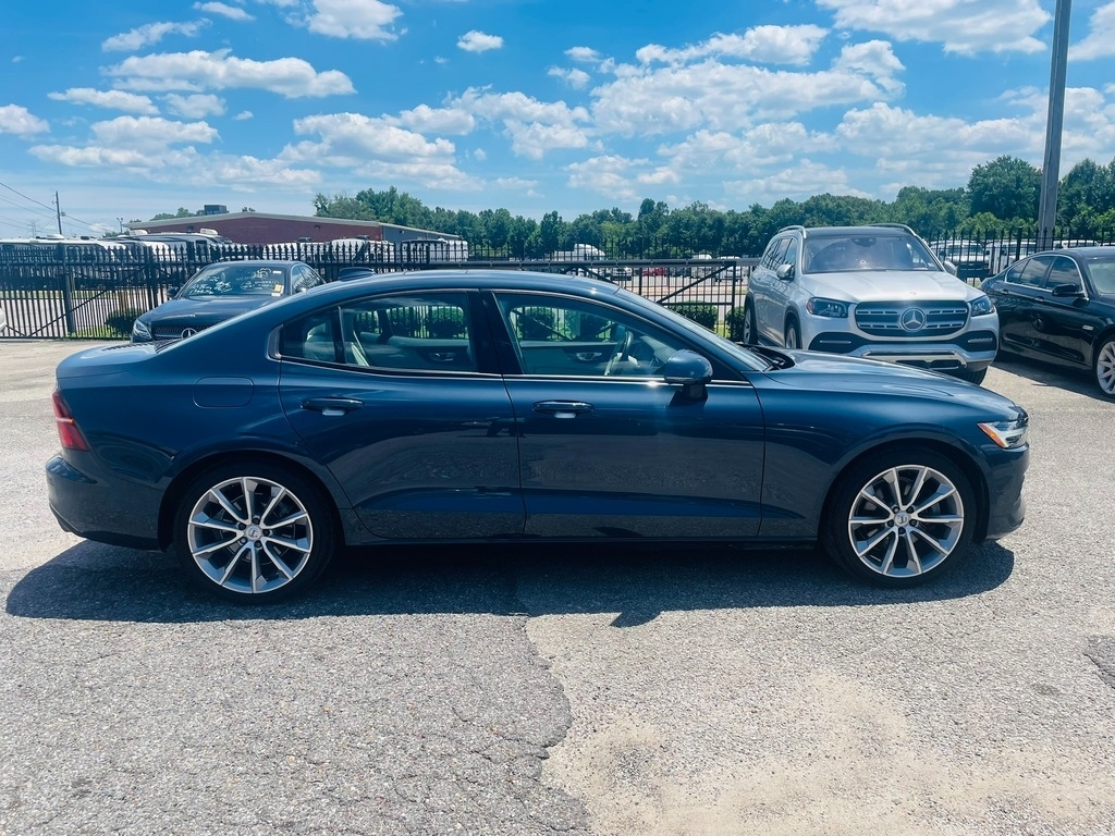 2021 Volvo S60 Momentum - Photo 6