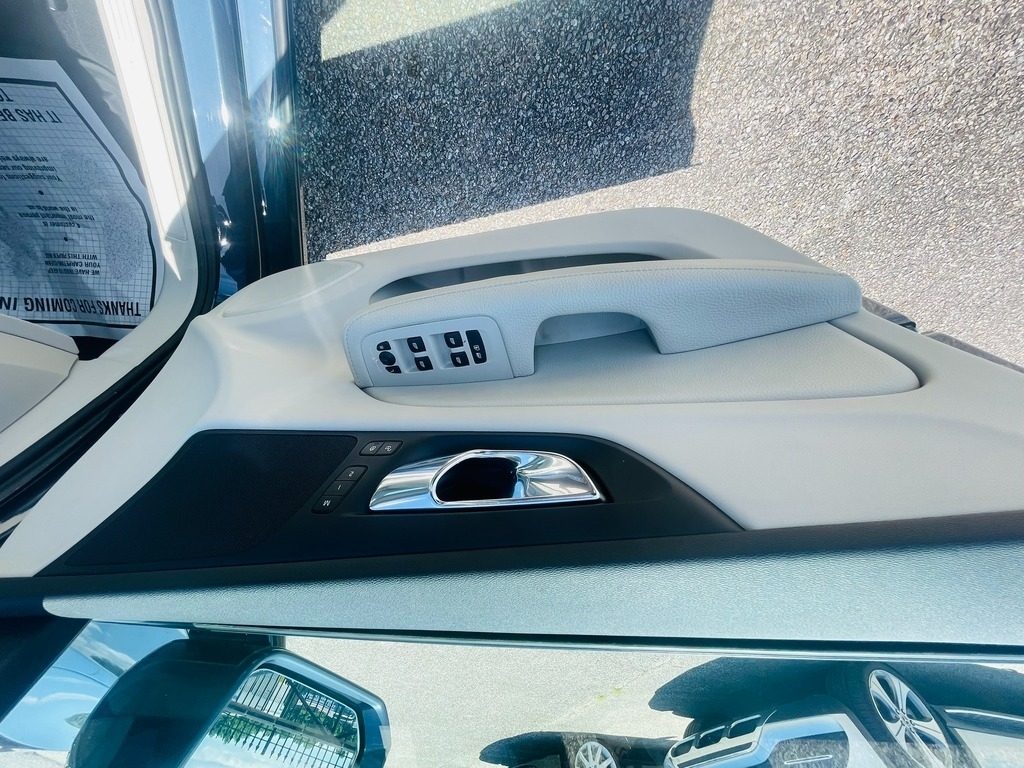 2021 Volvo S60 Momentum - Photo 10