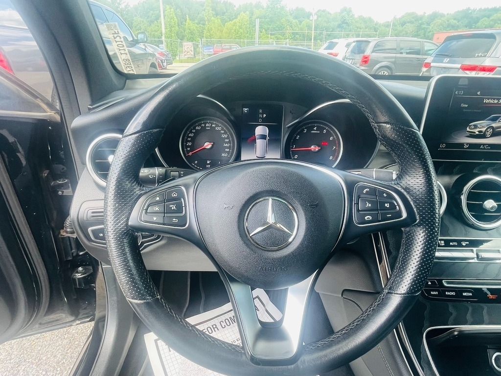 2019 Mercedes-Benz GLC GLC300 - Photo 12