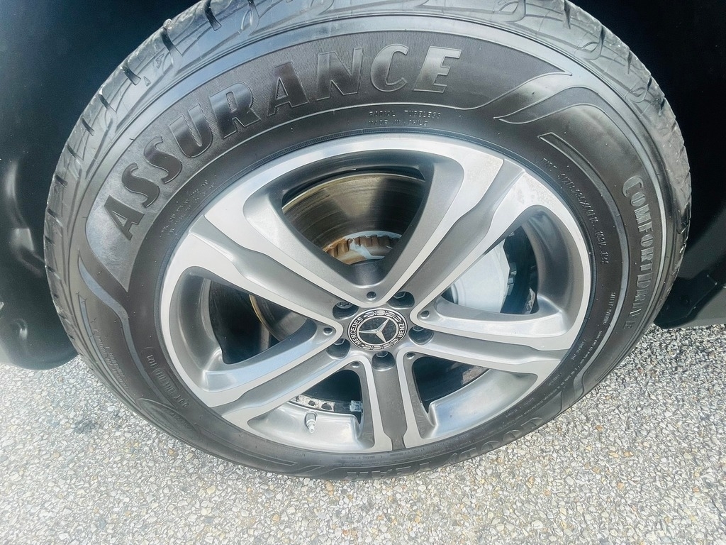 2019 Mercedes-Benz GLC GLC300 - Photo 28