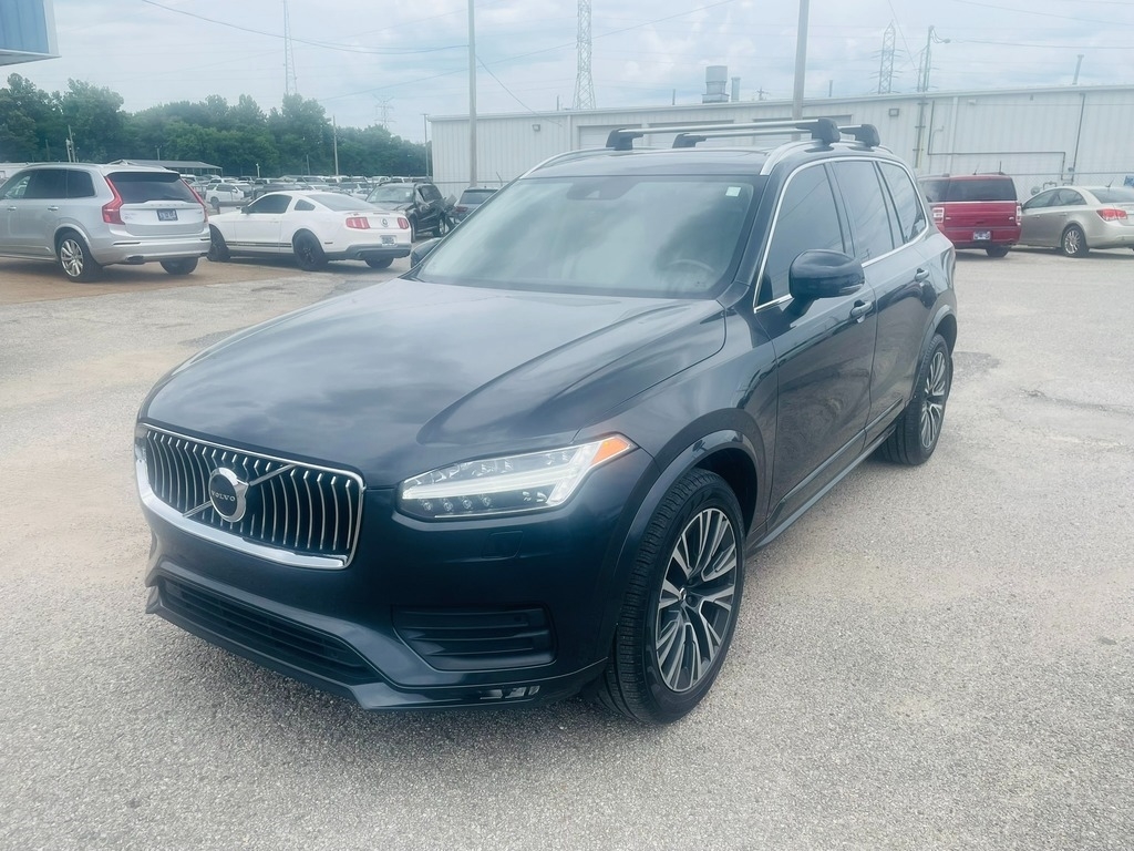 2021 Volvo XC90 T5 Momentum FWD's photo