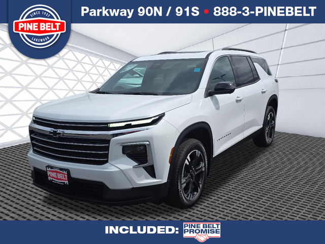 White 2027 Chevrolet Traverse SUV / Crossover Four-Wheel Drive 8-Speed Automatic