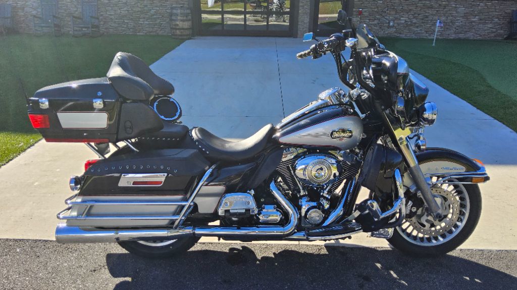 2010 Harley-Davidson® Ultra Classic V Twin