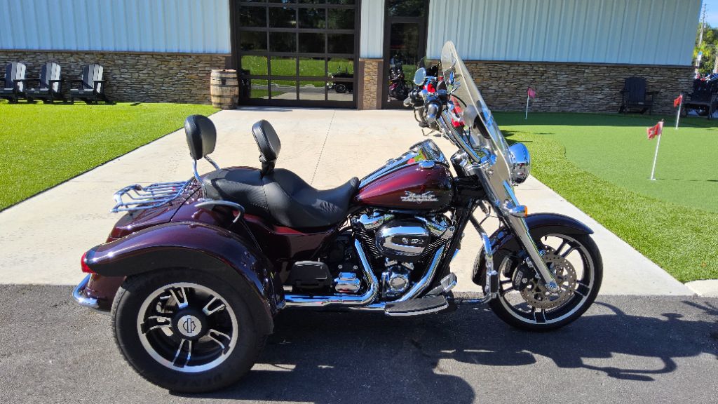 2022 Harley-Davidson® Trike Freewheeler Flrt V Twin 1868