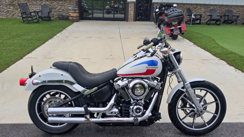 2020 Harley-Davidson® Softail Dyna LOW Rider V Twin 1746