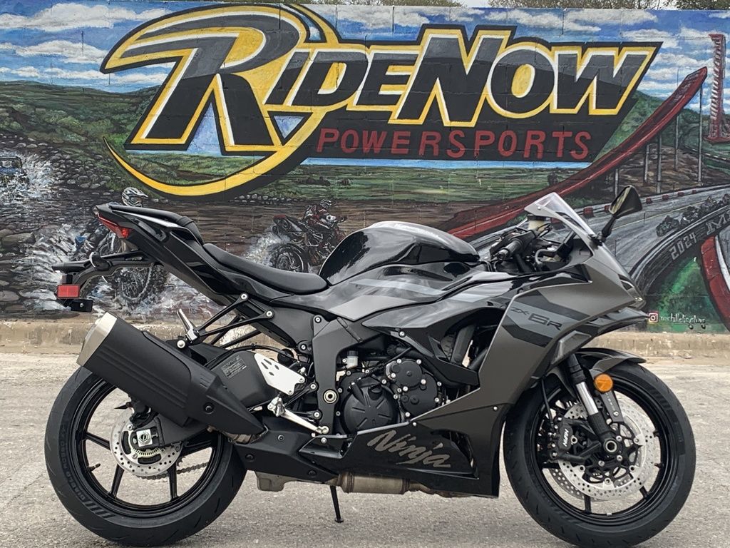 2026 Kawasaki Ninja ZX-6R ABS Horizontal In-line 636
