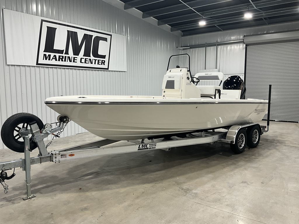 2026 Pathfinder Boats 2200 TRS