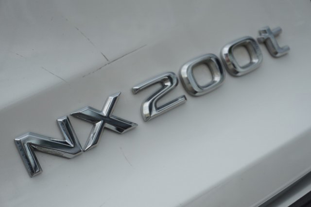 2016 Lexus NX 200t FWD 4dr photo