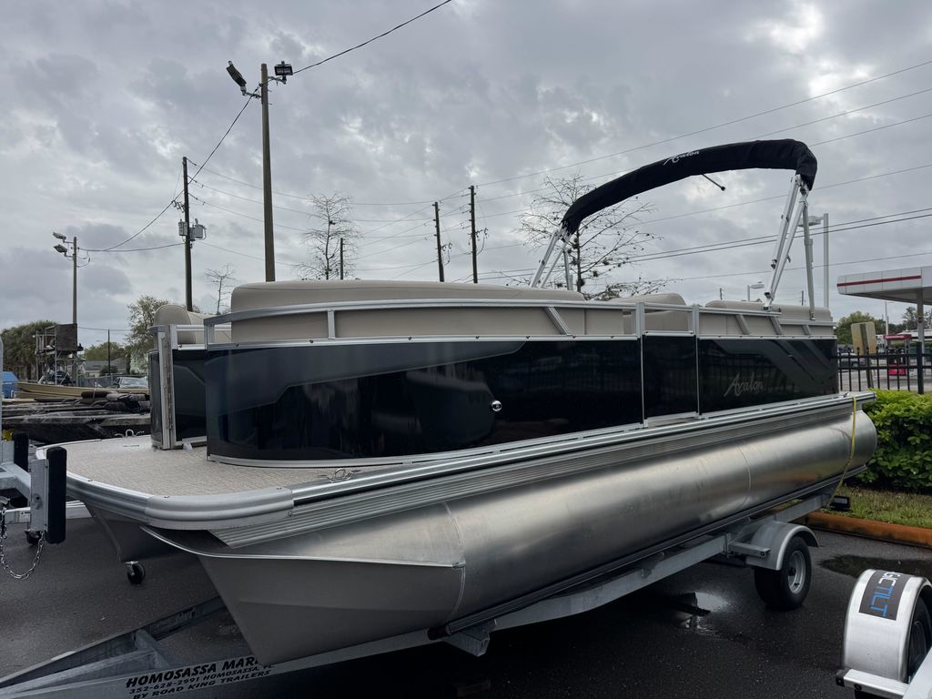 2023 Avalon VLS Quad Lounge 21 FT Yamaha 70HP