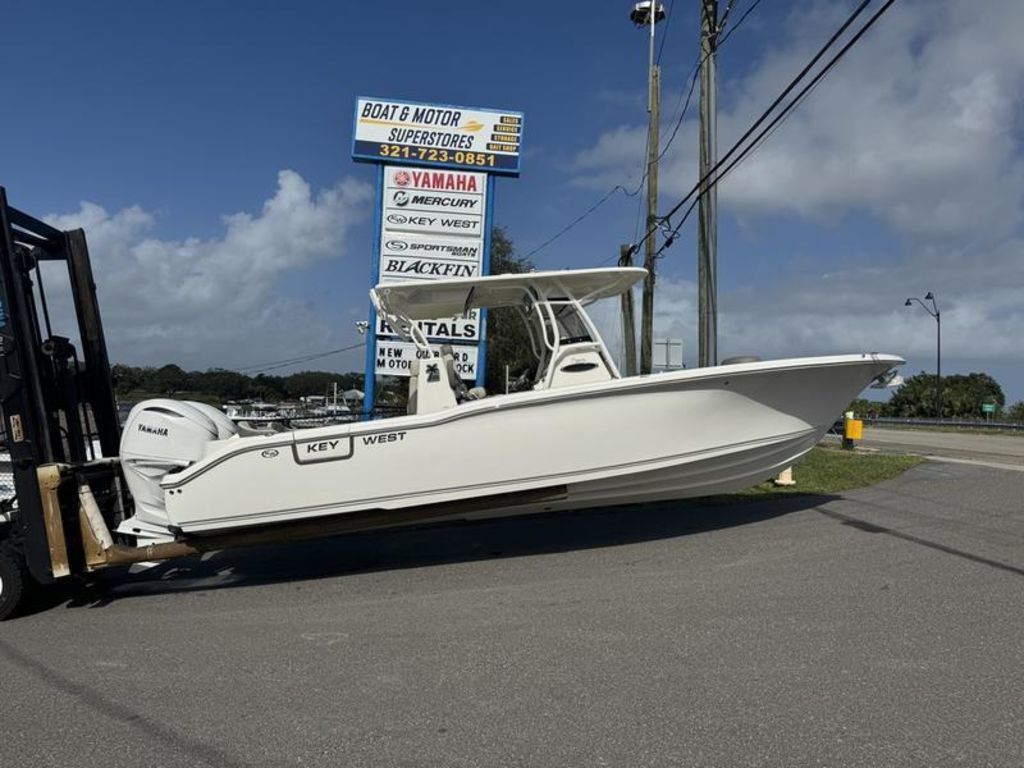 2025 Key West Boats 291 FS Yamaha 2 350 HP V6 Yamaha 2 350 HP V6