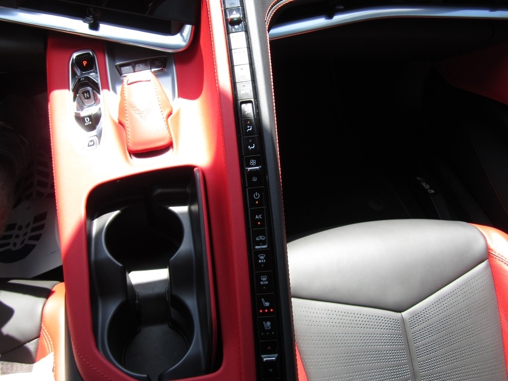 2022 Chevrolet Corvette Stingray photo