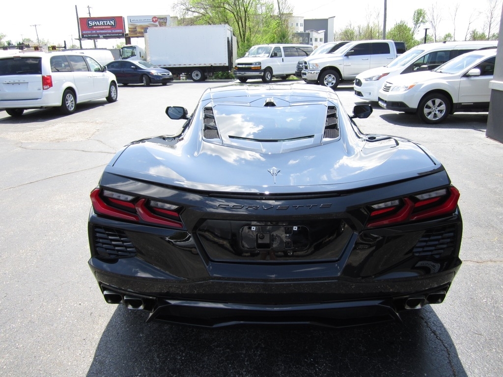 2022 Chevrolet Corvette Stingray photo