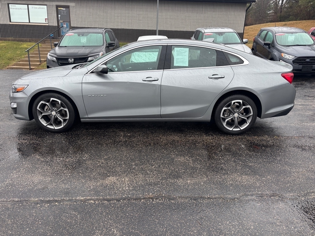 2024 Chevrolet Malibu LT Sedan